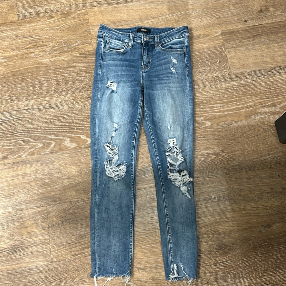 Vervet ripped jeans size 26 great condition